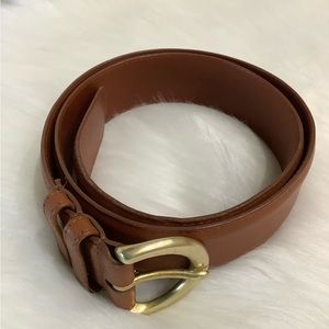 COACH Women's Size Medium Leather Belt